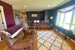 428 6th Ct SE, Dover, MN 55929 - Photo 4