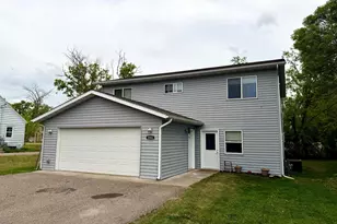 2518 Minnesota Ave NW, Bemidji, MN 56601 - Photo 1