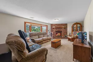 1401 Summer Ln, Faribault, MN 55021 - Photo 18