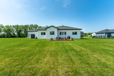 1426 Summerwood Trail W, Dilworth, MN 56529 - Photo 8