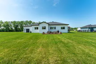 1426 Summerwood Trail W, Dilworth, MN 56529 - Photo 8