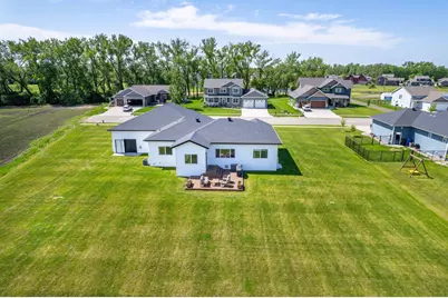 1426 Summerwood Trail W, Dilworth, MN 56529 - Photo 72