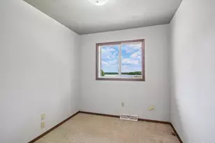 11551 278th St, Chisago City, MN 55013 - Photo 22