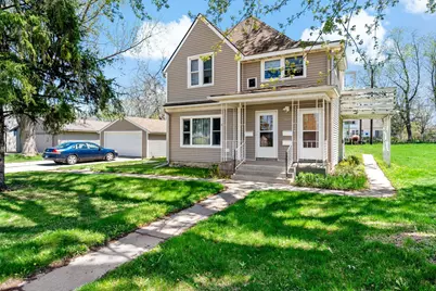932 Summit Avenue, Saint Paul Park, MN 55071 - Photo 1