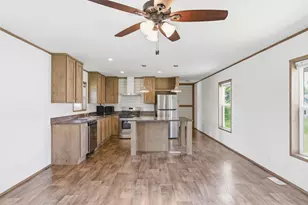 10162 Pierce Pl NE, Blaine, MN 55434 - Photo 8