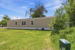 10162 Pierce Pl NE, Blaine, MN 55434 - Photo 6