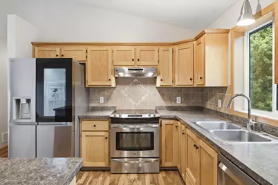 909 Winsome Way NE, Isanti, MN 55040 - Photo 4