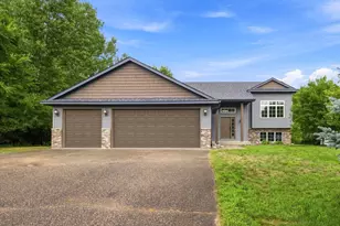 909 Winsome Way NE, Isanti, MN 55040 - Photo 2