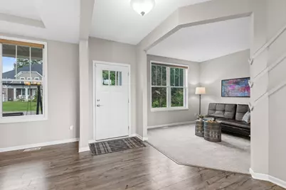 16894 Reeder Ridge, Eden Prairie, MN 55347 - Photo 4