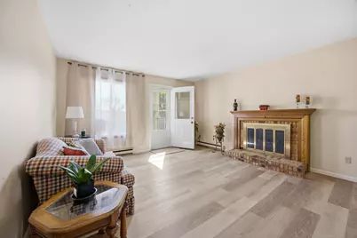 341 Prairiewood Circle S #208, Fargo,  58103 - Photo 6
