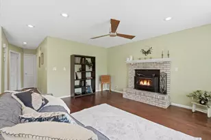 31225 Peninsula Ave, Lindstrom, MN 55045 - Photo 4