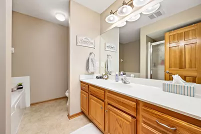 9651 Belmont Lane, Eden Prairie, MN 55347 - Photo 14
