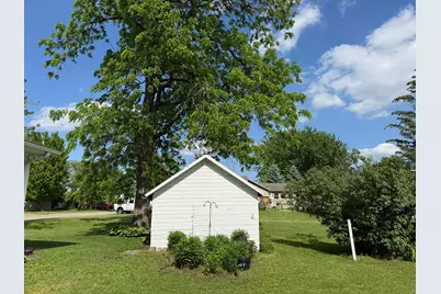 245 5th Avenue NE, Blooming Prairie, MN 55917 - Photo 18
