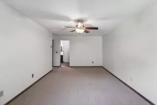 2200 Nevada Ave S, Saint Louis Park, MN 55426 - Photo 8