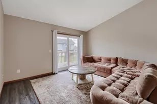 7256 Kahler Cir NE, Otsego, MN 55301 - Photo 8