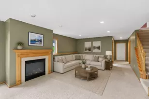 13364 Hummingbird Dr, Apple Valley, MN 55124 - Photo 14