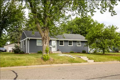 417 6th Avenue NE, Osseo, MN 55369 - Photo 1