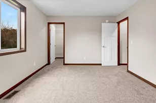 2582 Topaz St, Saint Augusta, MN 56301 - Photo 12