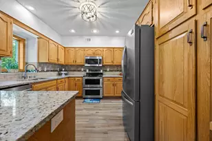 14596 Yosemite Ave S, Savage, MN 55378 - Photo 4