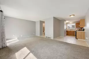 10658 Hummingbird St NW, Coon Rapids, MN 55433 - Photo 14