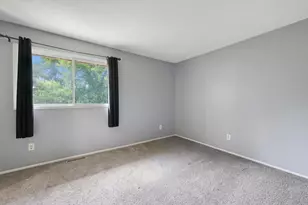 10658 Hummingbird St NW, Coon Rapids, MN 55433 - Photo 20