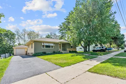 845 Spencer Street S, Shakopee, MN 55379 - Photo 1