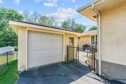845 Spencer Street S, Shakopee, MN 55379 - Photo 4