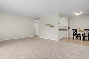 255 Westview Dr, West Saint Paul, MN 55118 - Photo 10