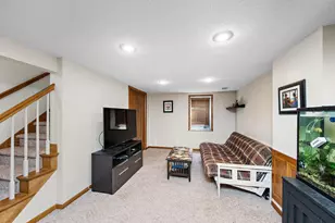 11333 Rich Rd, Bloomington, MN 55437 - Photo 14