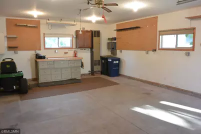 1110 McLeod Avenue N, Glencoe, MN 55336 - Photo 30