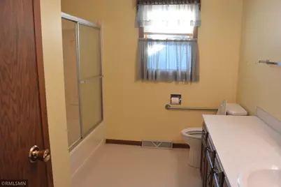 1110 McLeod Avenue N, Glencoe, MN 55336 - Photo 18