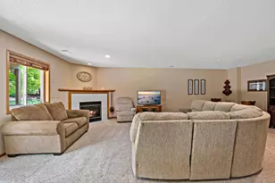 9800 Evergreen Ave N, Brooklyn Park, MN 55443 - Photo 32
