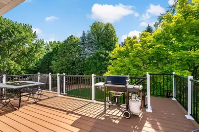 9800 Evergreen Avenue N, Brooklyn Park, MN 55443 - Photo 44