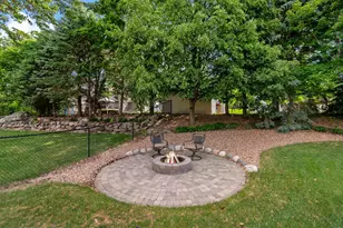 9800 Evergreen Ave N, Brooklyn Park, MN 55443 - Photo 48