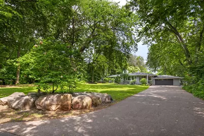 18150 Honeysuckle Lane, Wayzata, MN 55391 - Photo 12