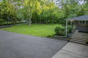 18150 Honeysuckle Ln, Wayzata, MN 55391 - Photo 48