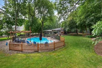 18150 Honeysuckle Lane, Wayzata, MN 55391 - Photo 44