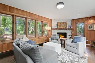 18150 Honeysuckle Ln, Wayzata, MN 55391 - Photo 22