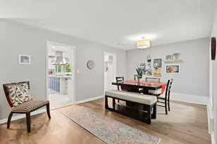 18150 Honeysuckle Ln, Wayzata, MN 55391 - Photo 14