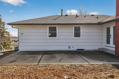 8912 Tretbaugh Drive, Bloomington, MN 55431 - Photo 50
