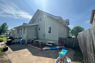 412 4th St NE, Little Falls, MN 56345 - Photo 4