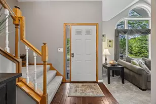 4150 Columbine Ct, Vadnais Heights, MN 55127 - Photo 8