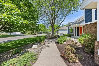 4150 Columbine Court, Vadnais Heights, MN 55127 - Photo 6