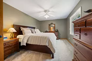 4150 Columbine Ct, Vadnais Heights, MN 55127 - Photo 26