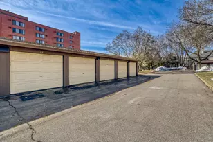 7340 York Ave S, Edina, MN 55435 - Photo 22