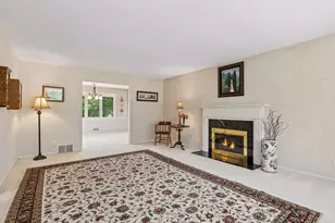 6016 Olinger Cir, Edina, MN 55436 - Photo 10