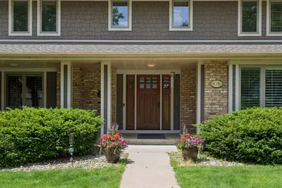 6016 Olinger Circle, Edina, MN 55436 - Photo 4