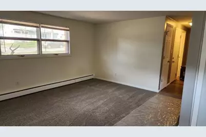 1738 Hawthorne Avenue E #1, Saint Paul, MN 55106 - Photo 4