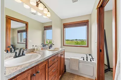 7002 208th Street N, Forest Lake, MN 55025 - Photo 34