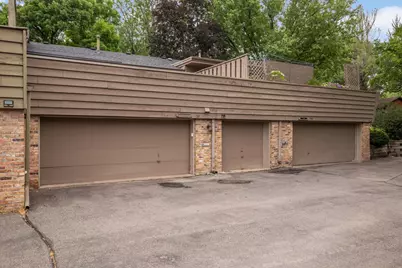 131 Windsor Court, New Brighton, MN 55112 - Photo 18